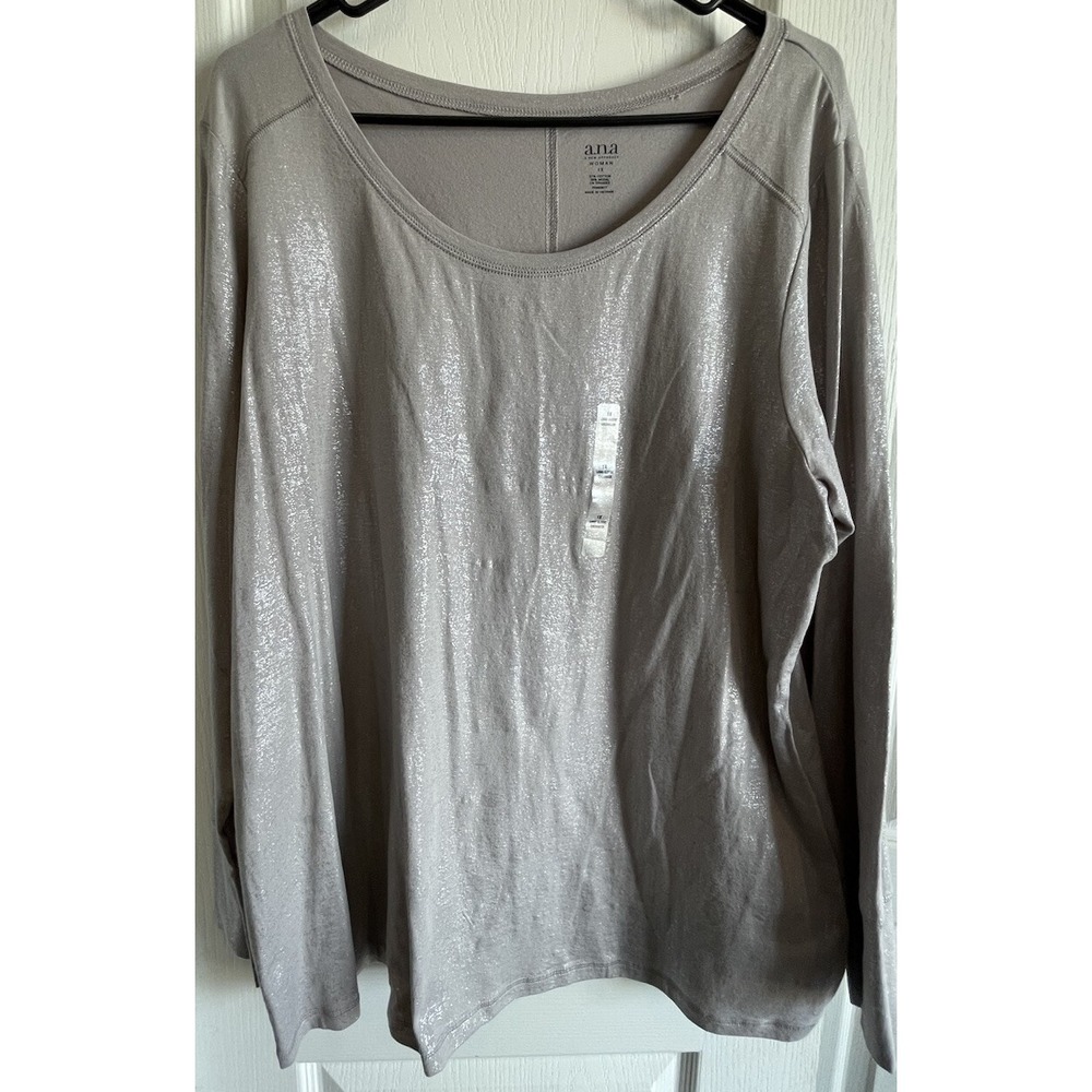 a.n.a. Long Sleeve Grey Crewneck with Silver Sparkling Flakes Size 1X
